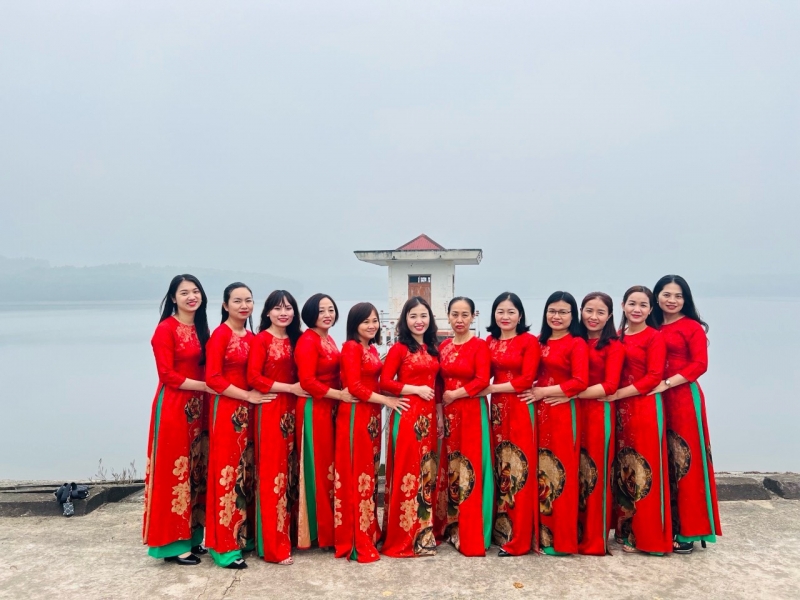 Nữ đoàn viên, CNVCLĐ ngành Nông nghiệp Hà Tĩnh tích cực hưởng ứng  Tuần Lễ Áo dài năm 2024